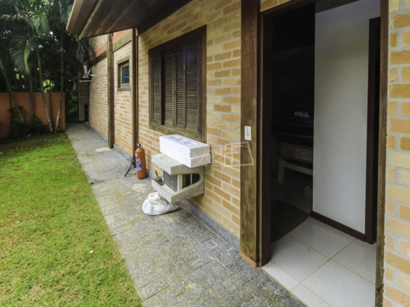 Casa para Venda com 5 quartos, em  com 508,95m²