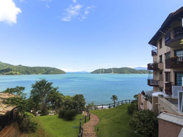 Studio no Condomínio Costa Verde Tabatinga, Setor As Gaivotas, na Praia de Tabatinga com 50m²