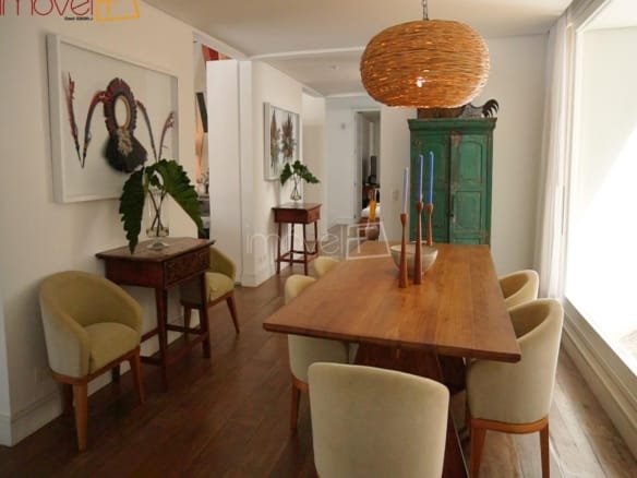 Casa para Venda com 7 quartos, em Paraty com 650m²