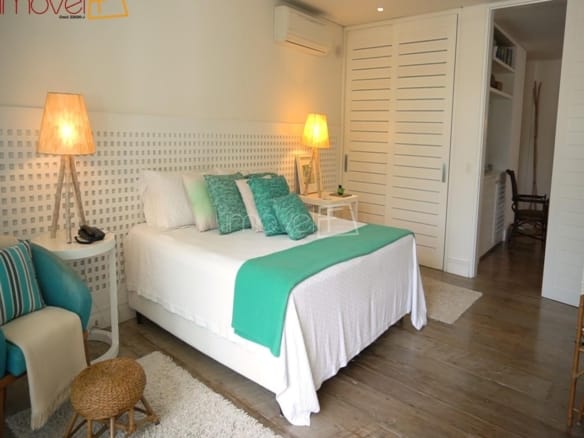 Casa para Venda com 7 quartos, em Paraty com 650m²