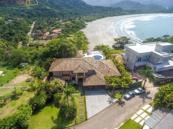 Casa para Venda com 5 quartos, em  com 508,95m²