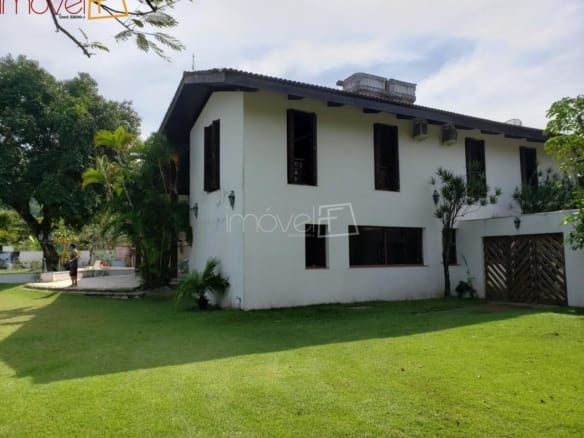Casa para Venda com 4 quartos, em PRAIA DE PAUBA com 350m²