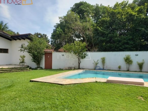 Casa para Venda com 4 quartos, em PRAIA DE PAUBA com 350m²