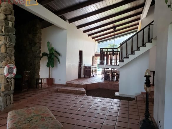 Casa para Venda com 4 quartos, em PRAIA DE PAUBA com 350m²