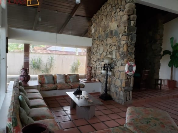 Casa para Venda com 4 quartos, em PRAIA DE PAUBA com 350m²
