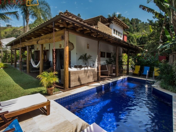 Casa para Venda com 6 quartos, em Barra do Corumbê – Paraty com 560m²