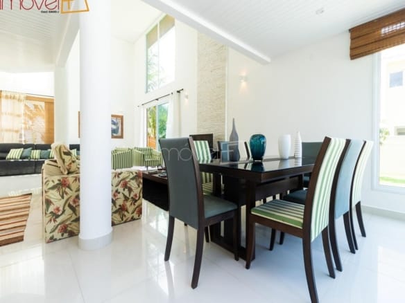 Casa para Venda com 4 quartos, em MASSAGUAÇU com 560m²