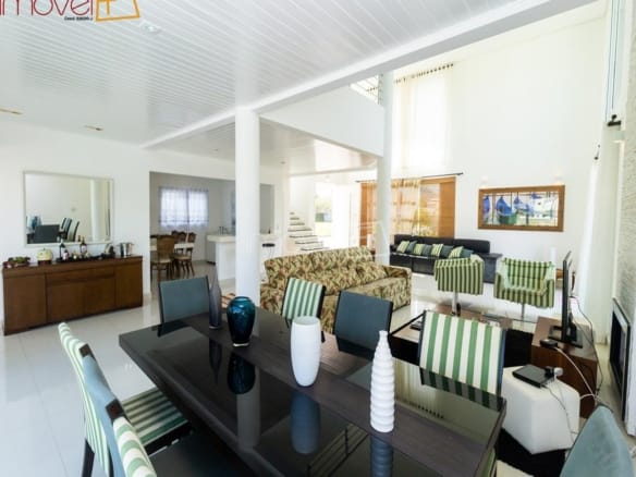 Casa para Venda com 4 quartos, em MASSAGUAÇU com 560m²