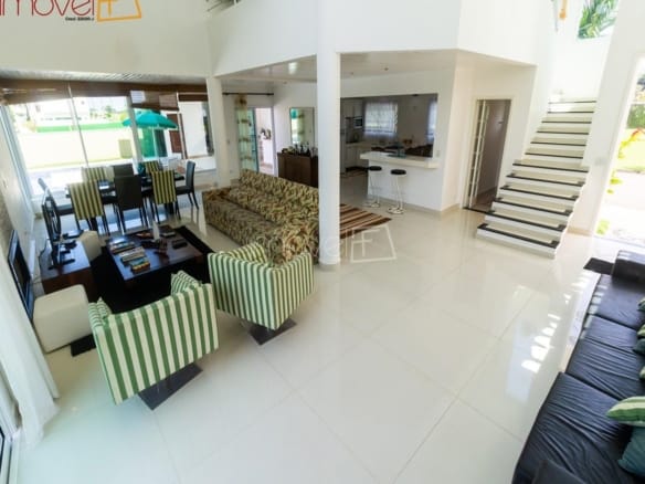 Casa para Venda com 4 quartos, em MASSAGUAÇU com 560m²