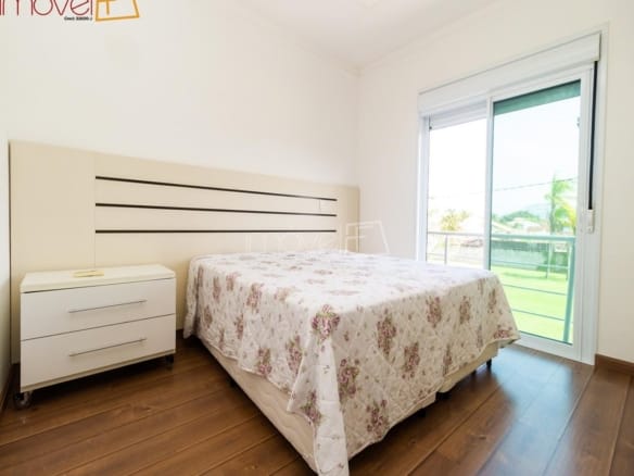 Casa para Venda com 4 quartos, em MASSAGUAÇU com 560m²