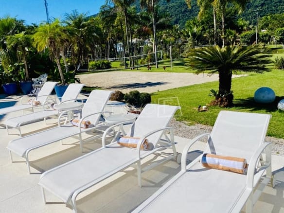 Casa no Condomínio Costa Verde Tabatinga com 6 quartos, na Praia de Tabatinga com 451m²