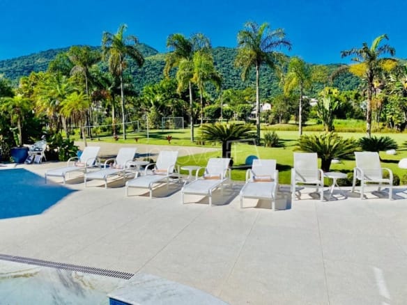 Casa no Condomínio Costa Verde Tabatinga com 6 quartos, na Praia de Tabatinga com 451m²