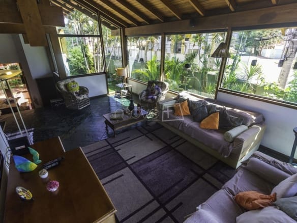 Casa para Venda com 3 quartos, em MARTIM DE SÁ com 310m²