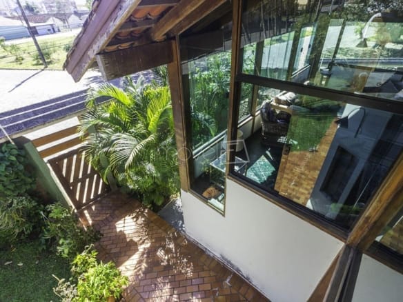 Casa para Venda com 3 quartos, em MARTIM DE SÁ com 310m²