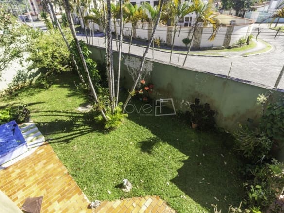 Casa para Venda com 3 quartos, em MARTIM DE SÁ com 310m²