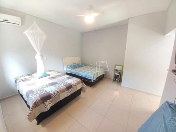 Casa de Condomínio para Temporada com 3 quartos, em Praia da Mococa com 250m²