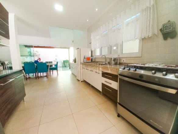 Casa de Condomínio para Temporada com 3 quartos, em Praia da Mococa com 250m²