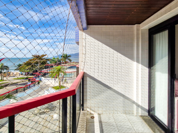 Apartamento para Venda com 3 quartos, em MARTIM DE SÁ com 100m²