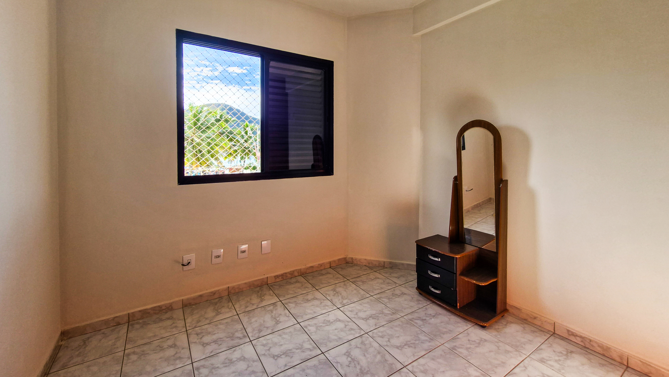 Apartamento para Venda com 3 quartos, em MARTIM DE SÁ com 100m²