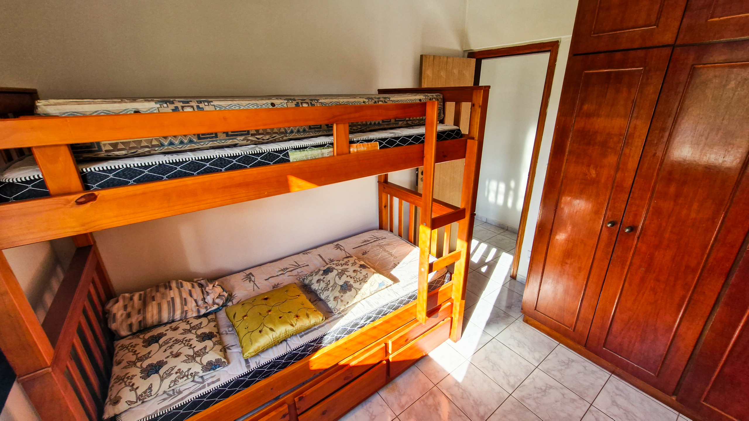 Apartamento para Venda com 3 quartos, em MARTIM DE SÁ com 100m²