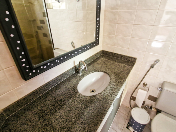 Apartamento para Venda com 3 quartos, em MARTIM DE SÁ com 100m²