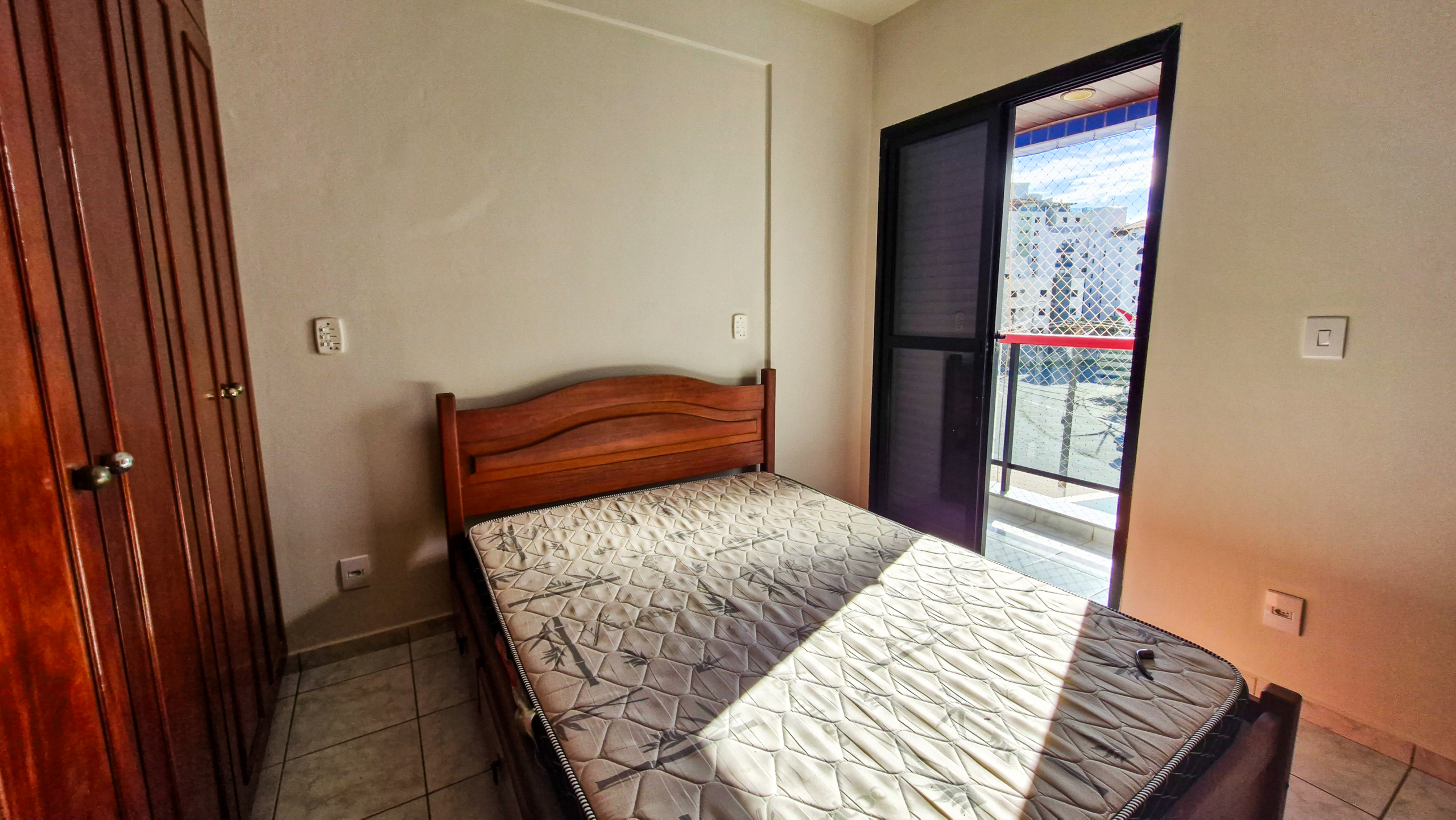 Apartamento para Venda com 3 quartos, em MARTIM DE SÁ com 100m²