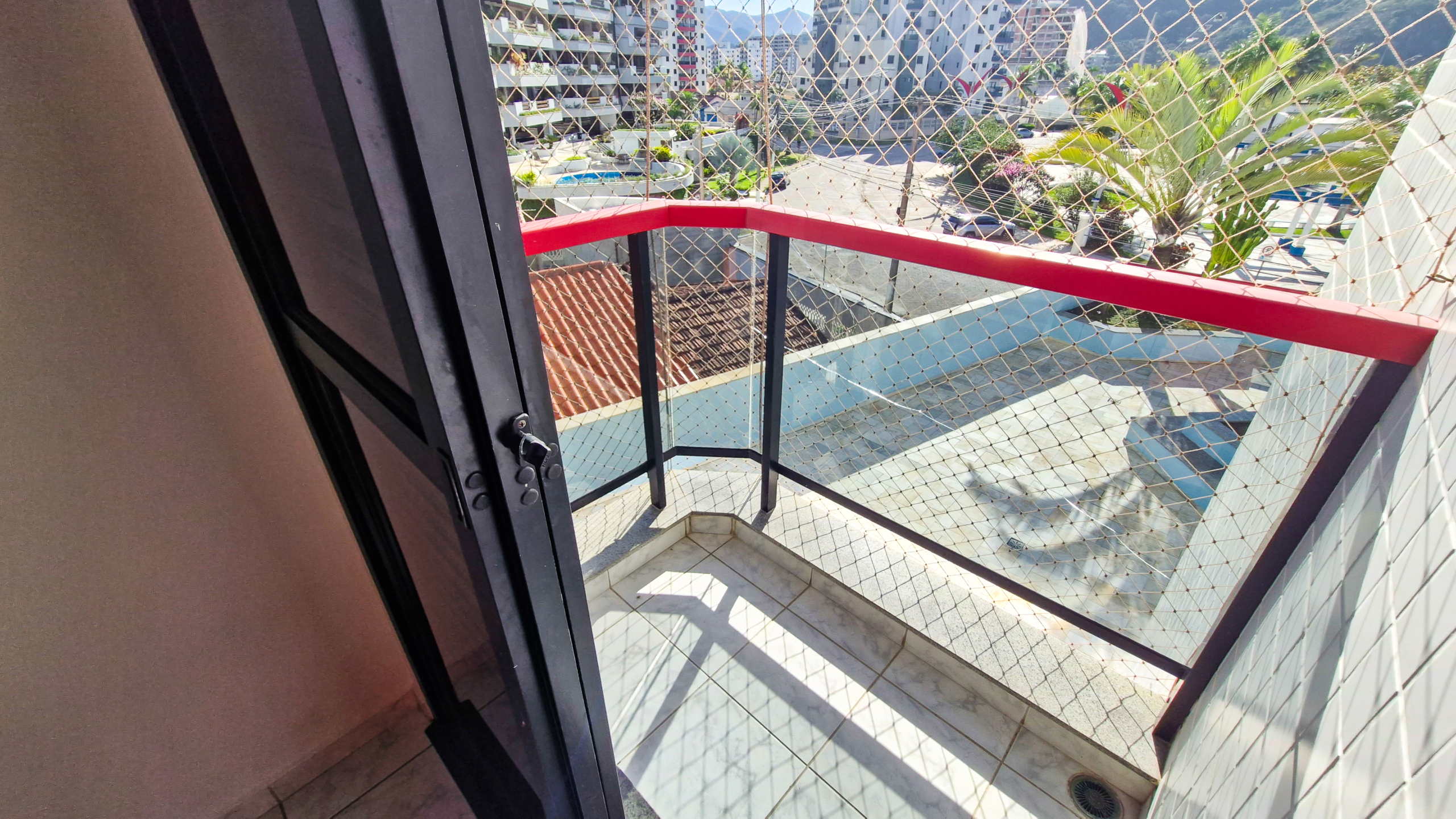 Apartamento para Venda com 3 quartos, em MARTIM DE SÁ com 100m²