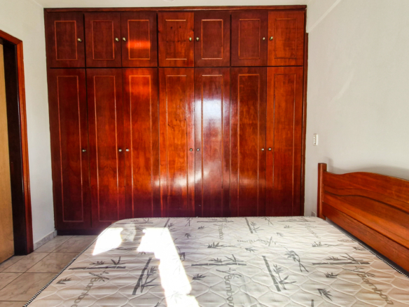 Apartamento para Venda com 3 quartos, em MARTIM DE SÁ com 100m²