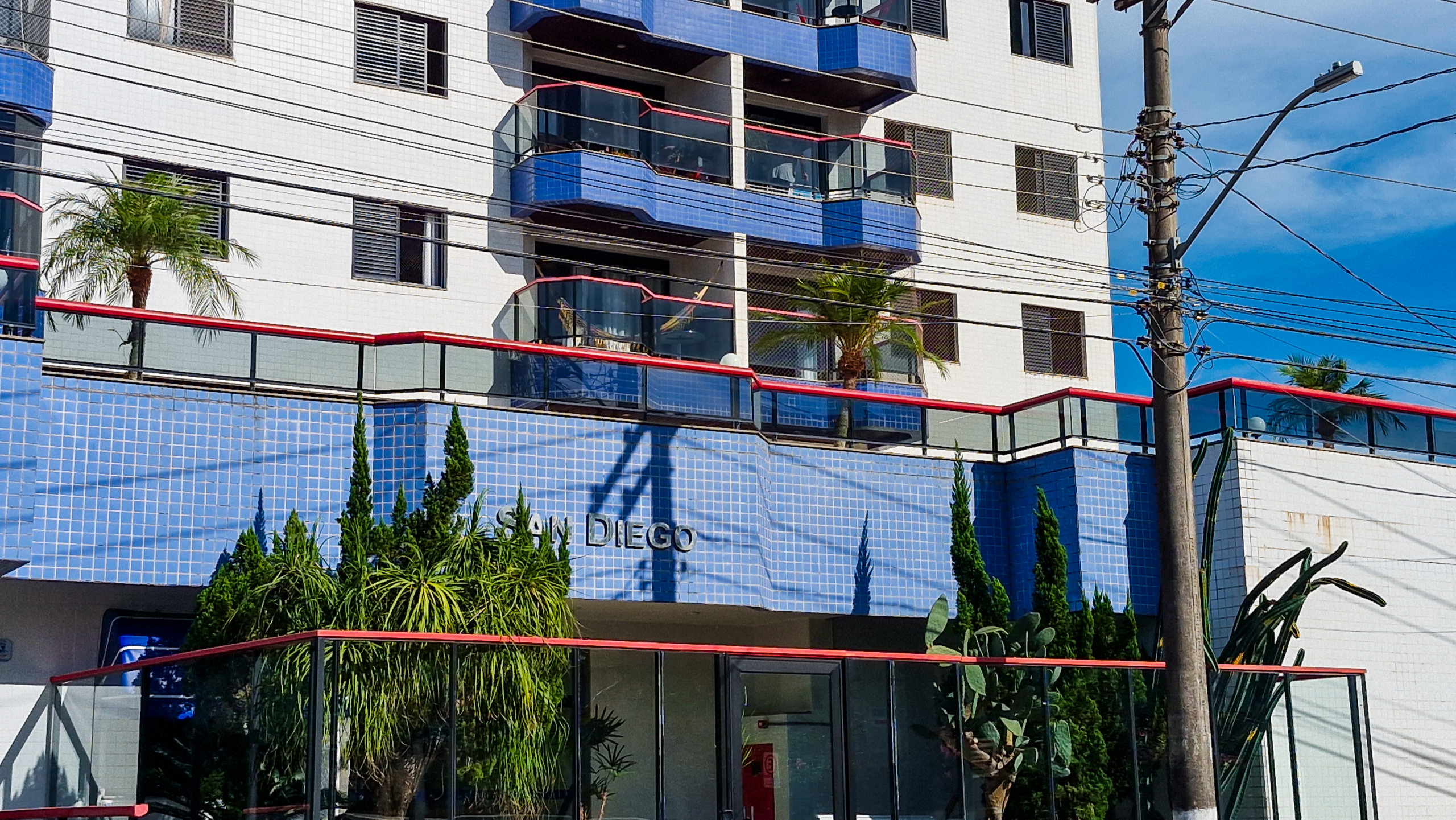 Apartamento para Venda com 3 quartos, em MARTIM DE SÁ com 100m²