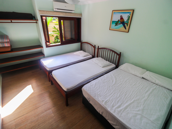 Casa de Condomínio para Venda com 5 quartos, em Praia Dura com 553m²