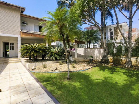 Casa no Condomínio Costa Verde Tabatinga com  4 quartos, na Praia de Tabatinga com 380m²