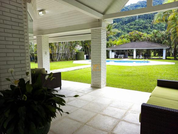Casa no Condomínio Costa Verde Tabatinga com 5 quartos, na Praia de Tabatinga com 347m²