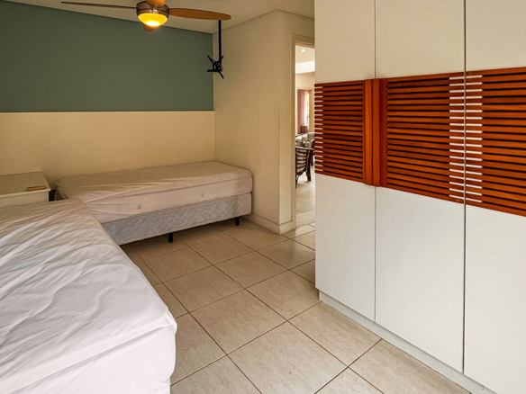 Costa Verde Tabatinga • Casa com 4 suítes e área gourmet completa