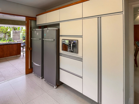 Costa Verde Tabatinga • Casa com 4 suítes e área gourmet completa
