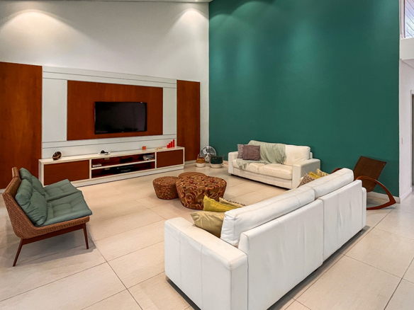 Costa Verde Tabatinga • Casa com 4 suítes e área gourmet completa