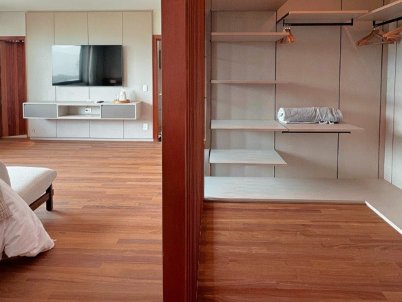 Casa de Condomínio para Venda com 8 quartos, em Bracuí (Cunhambebe) com 3000m²