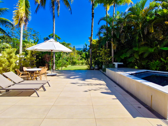 Casa no Condomínio Costa Verde Tabatinga com 8 quartos, na Praia de Tabatinga com 650m²