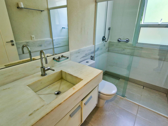 Casa para venda pé na areia, Condomínio Cocanha, contendo 09 suítes, com 803m²