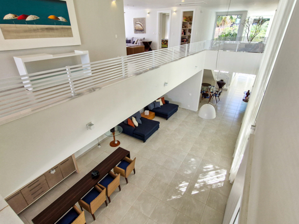 Casa para venda pé na areia, Condomínio Cocanha, contendo 09 suítes, com 803m²