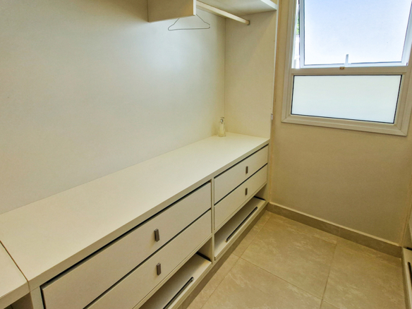 Casa para venda pé na areia, Condomínio Cocanha, contendo 09 suítes, com 803m²