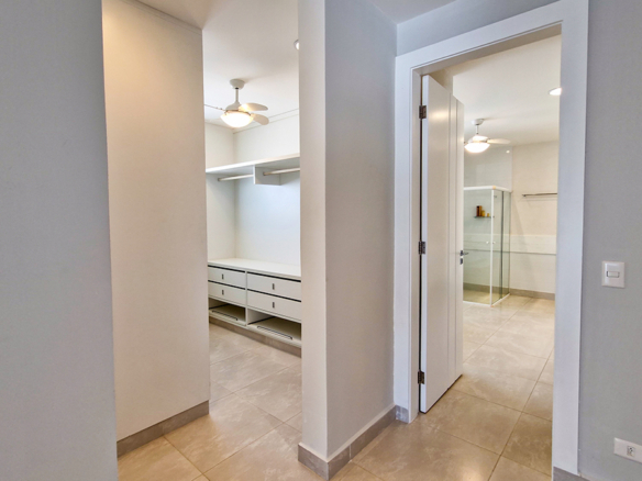 Casa para venda pé na areia, Condomínio Cocanha, contendo 09 suítes, com 803m²