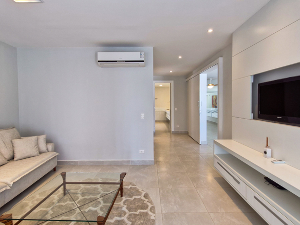 Casa para venda pé na areia, Condomínio Cocanha, contendo 09 suítes, com 803m²