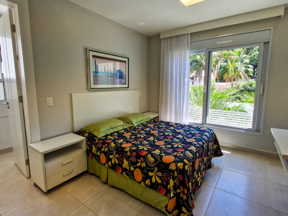 Casa para venda pé na areia, Condomínio Cocanha, contendo 09 suítes, com 803m²