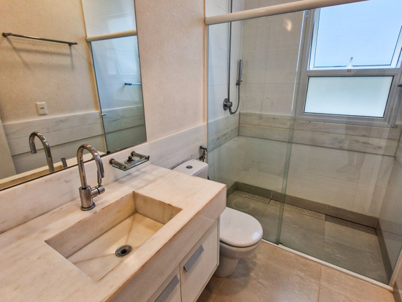 Casa para venda pé na areia, Condomínio Cocanha, contendo 09 suítes, com 803m²