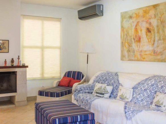 Casa de Condomínio para Aluguel com 7 quartos, em COCANHA com 950m²