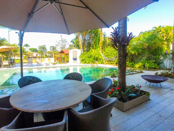 Casa no Condomínio Costa Verde Tabatinga com 8 suítes, na Praia de Tabatinga com 700m²