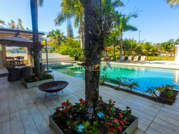 Casa no Condomínio Costa Verde Tabatinga com 8 suítes, na Praia de Tabatinga com 700m²