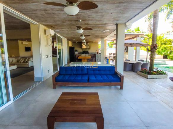 Casa no Condomínio Costa Verde Tabatinga com 8 suítes, na Praia de Tabatinga com 700m²