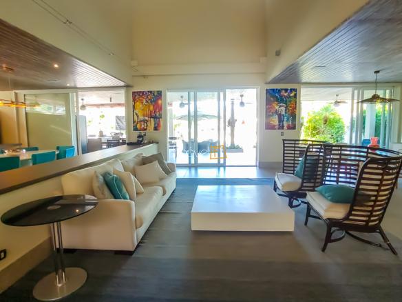 Casa no Condomínio Costa Verde Tabatinga com 8 suítes, na Praia de Tabatinga com 700m²