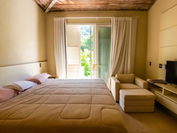 Casa no Condomínio Costa Verde Tabatinga com 8 suítes, na Praia de Tabatinga com 700m²